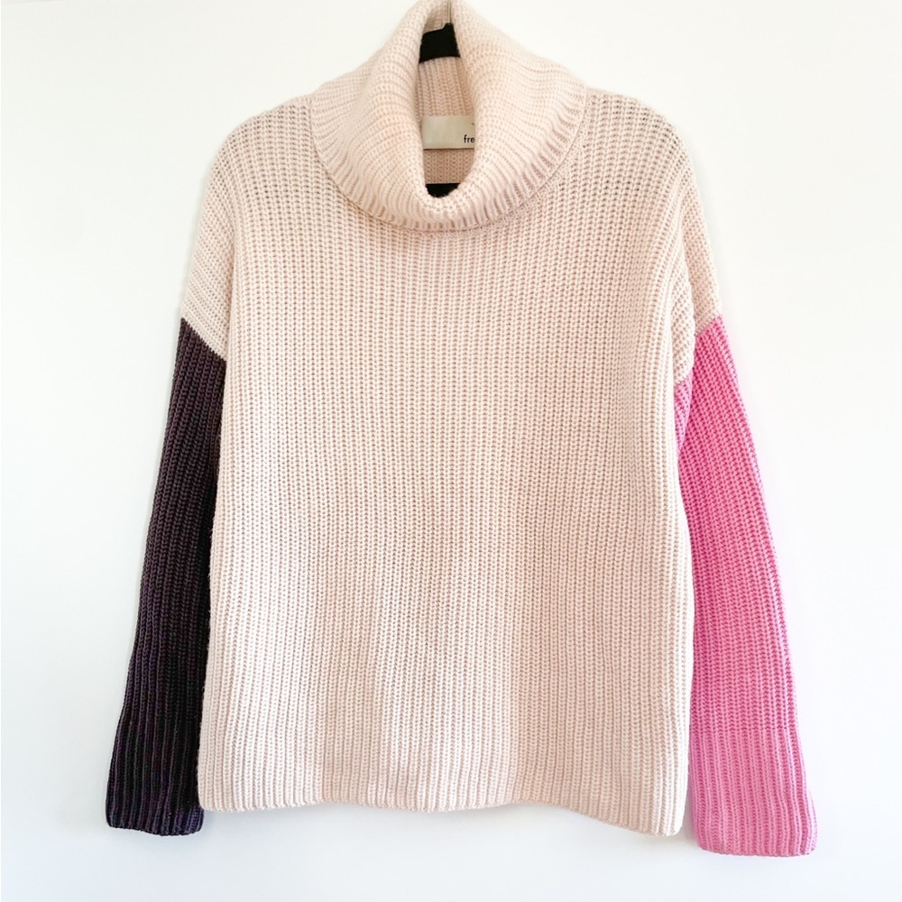 Wilfred Free Colourblock Wool Sweater